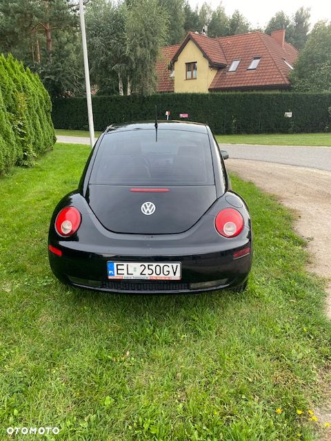 Volkswagen New Beetle 2.5 - 4