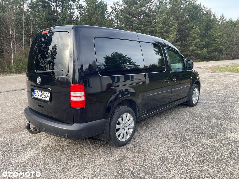 Volkswagen Caddy Maxi Comfortline DSG - 8