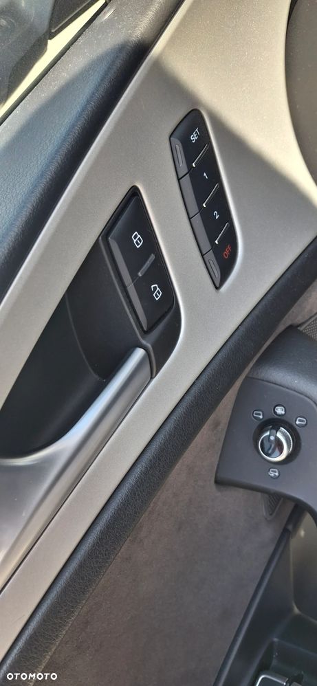 Audi A6 ver-2-0-tdi-ultra-s-tronic - 30