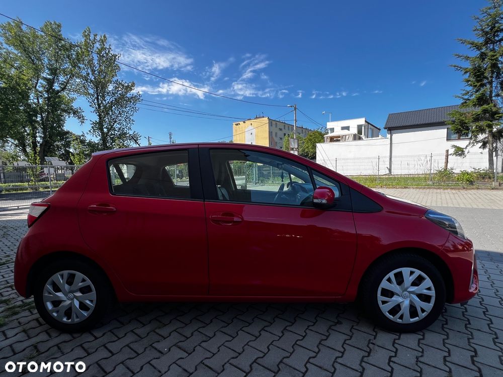 Toyota Yaris 1.5 Premium - 13