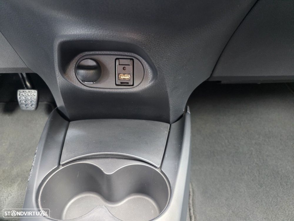Toyota Yaris 1.0 VVT-i Comfort Plus - 15
