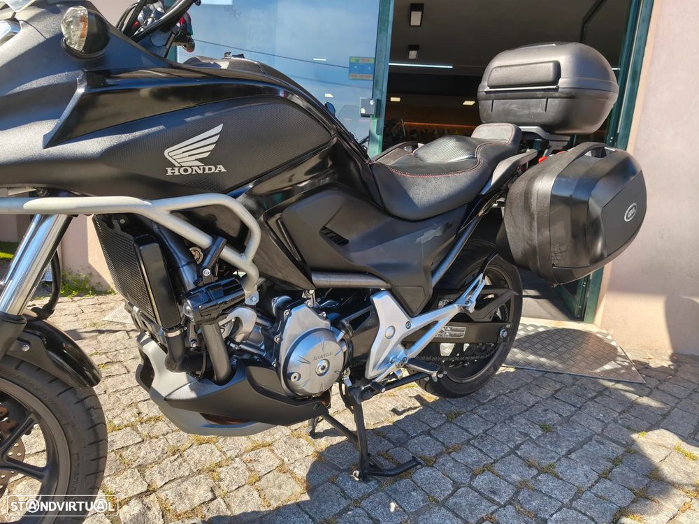 Honda NC700X Leovince/3Malas - 6