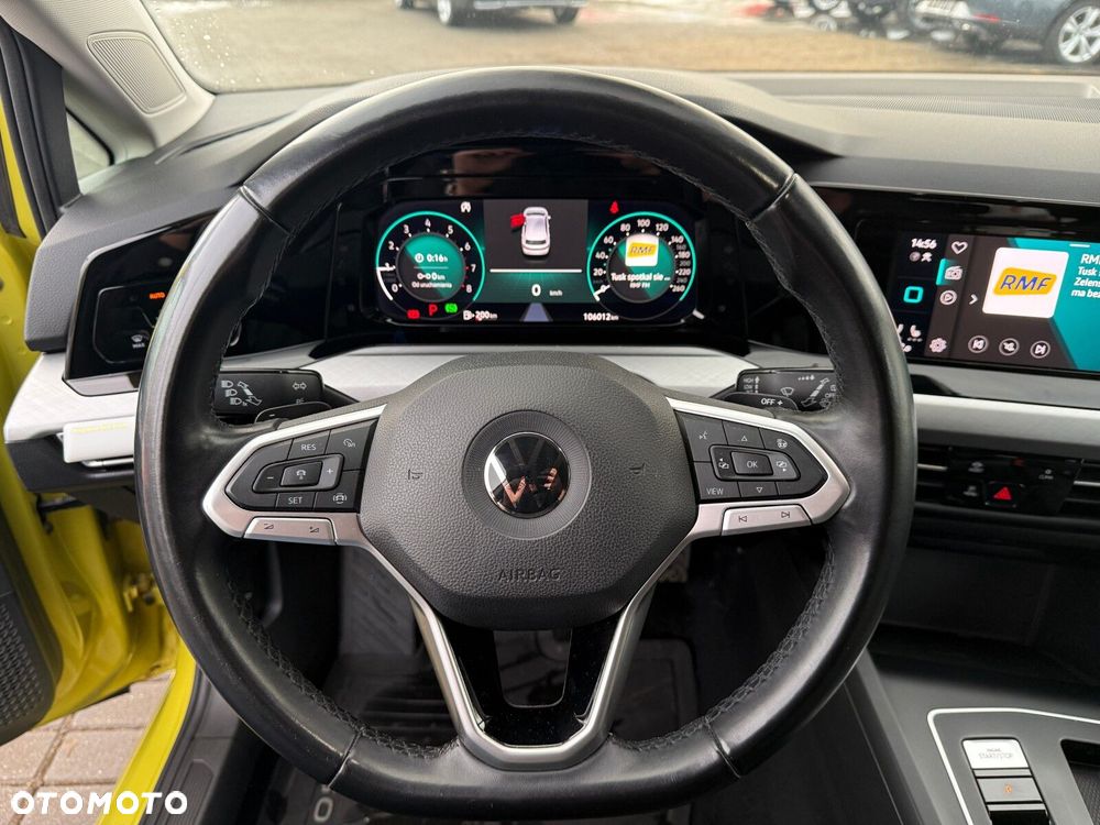 Volkswagen Golf - 12