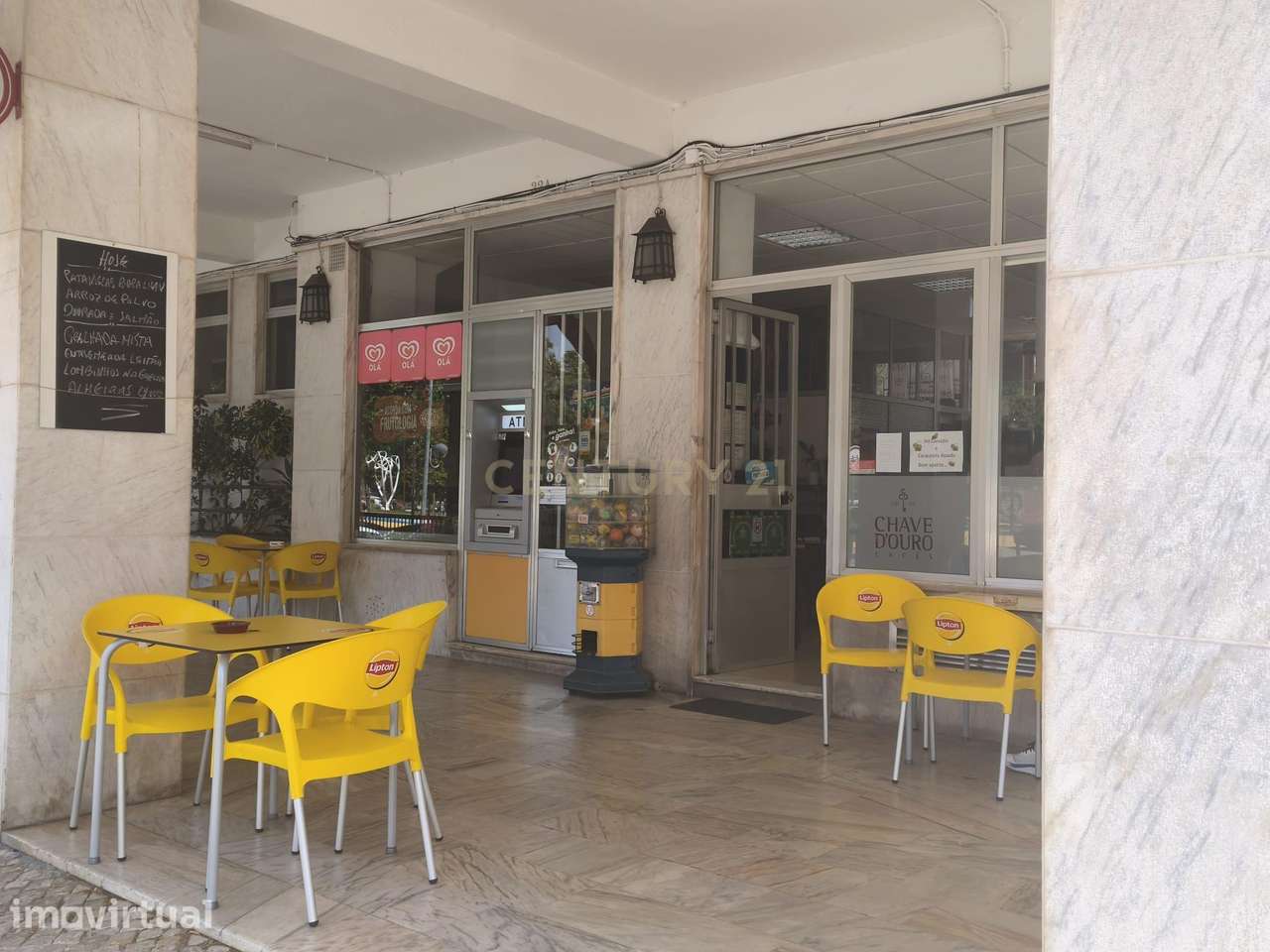 RESTAURANTE EM FUNCIONAMENTO PARA TRESPASSE | JUNTO AO PARQUE CENTRAL - Grande imagem: 2/27