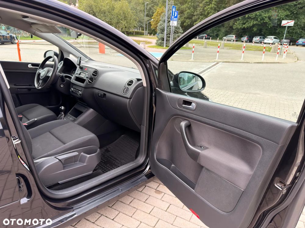 Volkswagen Golf - 13