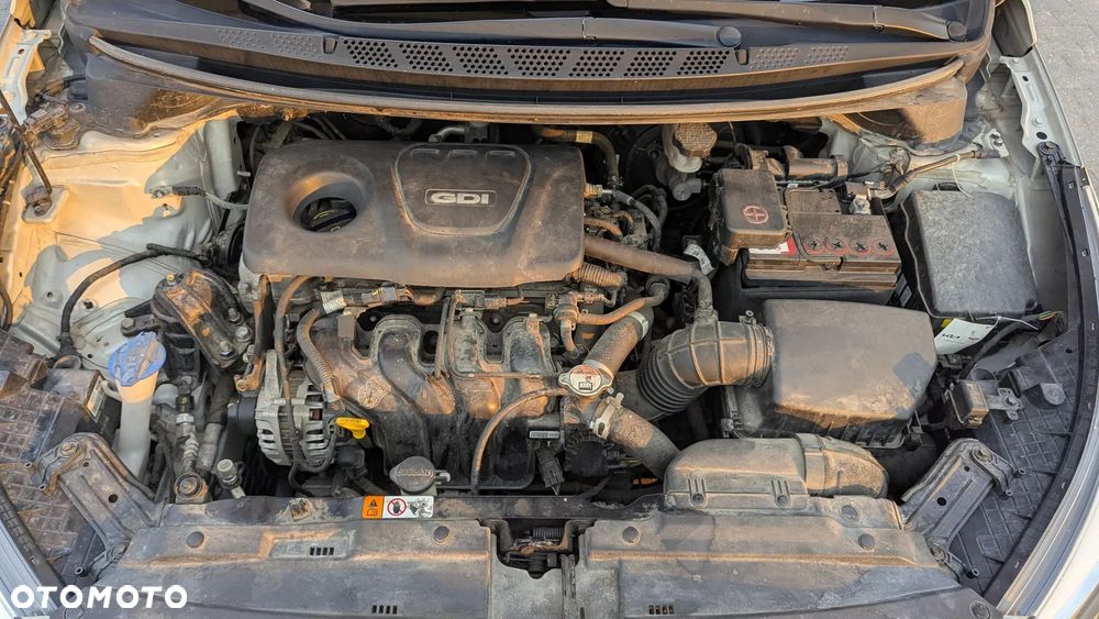 Kia Ceed 1.6 GDI L Business Line - 24