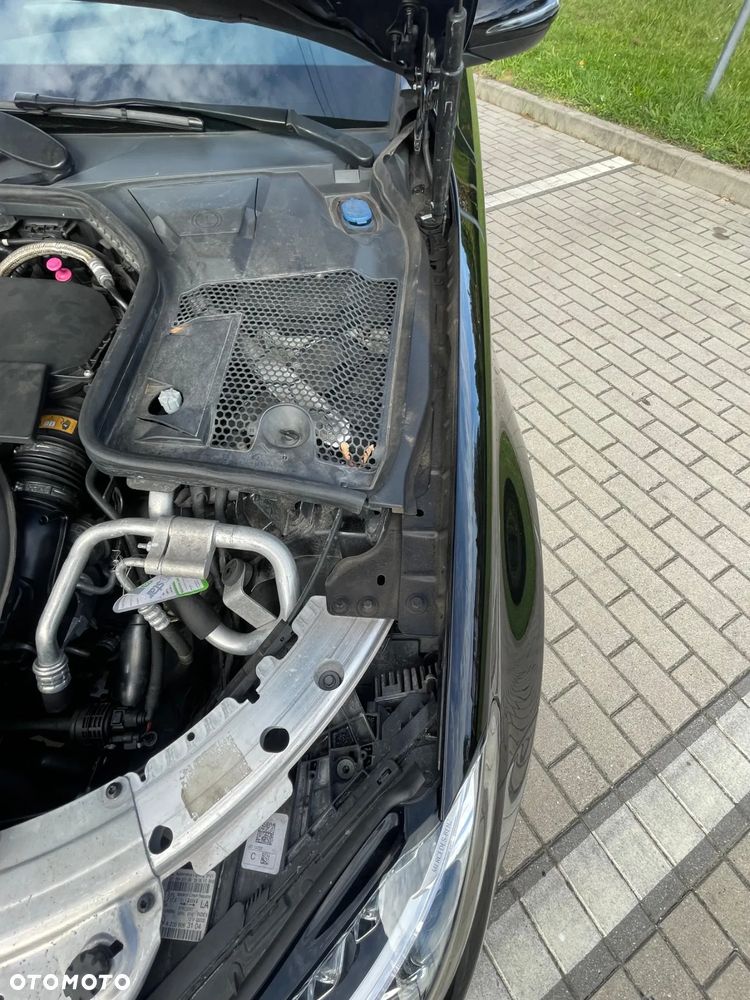 Mercedes-Benz Klasa C AMG 43 4-Matic - 27