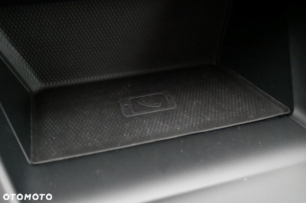 Volkswagen Golf - 19