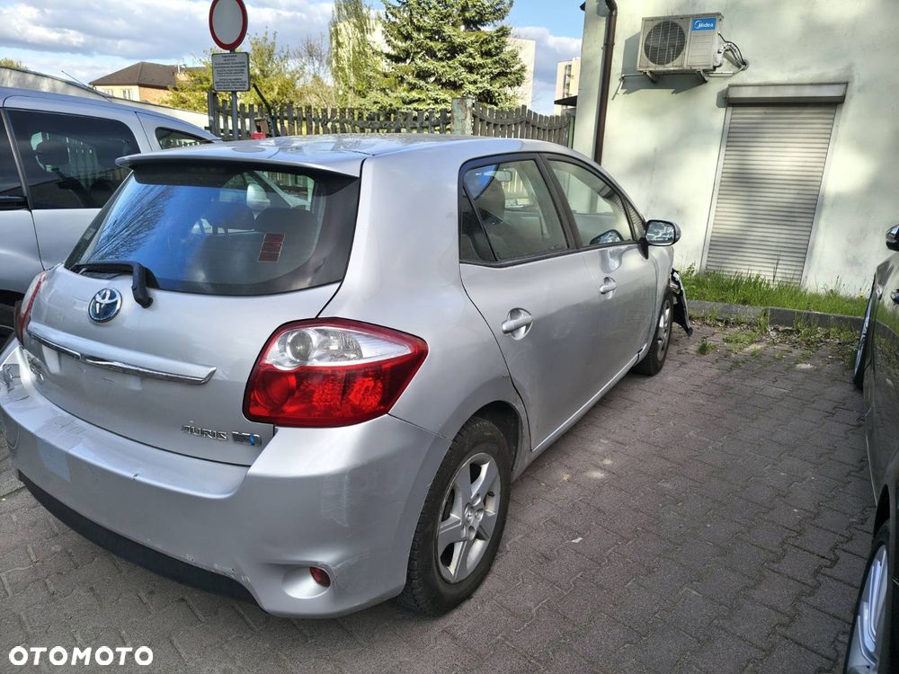Toyota Auris 1.8 HSD Sol - 7