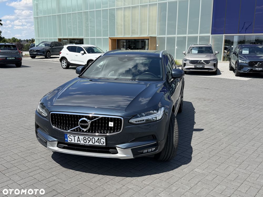 Volvo V90 Cross Country D5 AWD Geartronic - 8