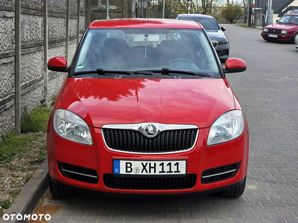 Skoda Fabia 1.2 HTP Ambition - 2