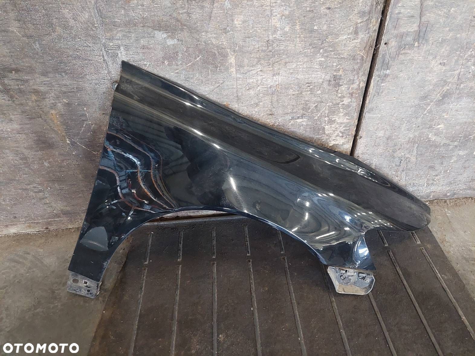 BŁOTNIK PRAWY PRZÓD VOLVO V50 I S40 II 019-26 - 1