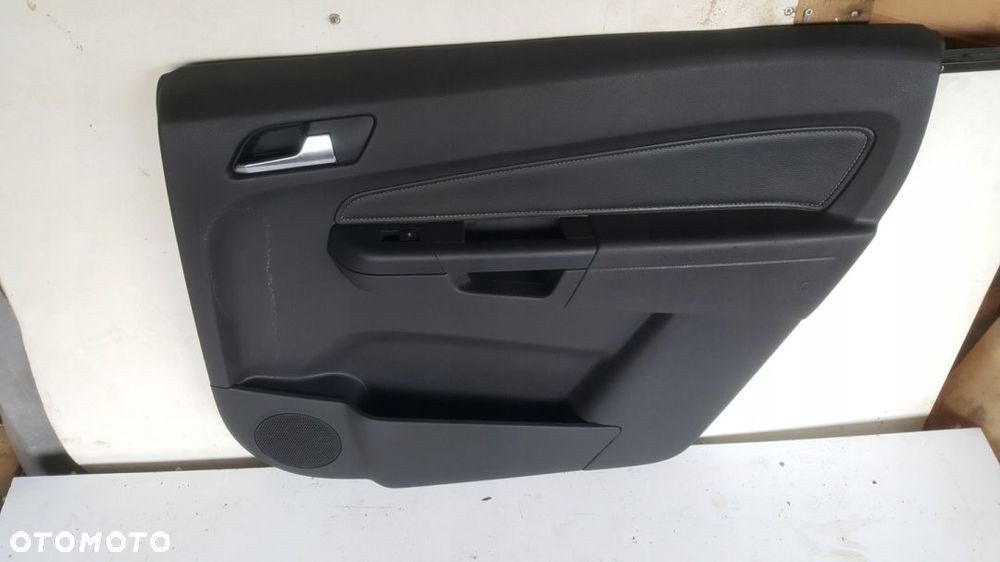tapicerka drzwi prawa Opel Zafira B - 11