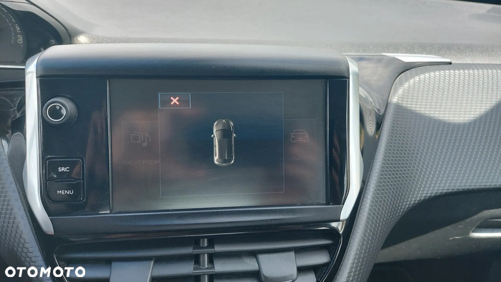 Peugeot 208 PureTech 82 Start & Stop Allure - 14