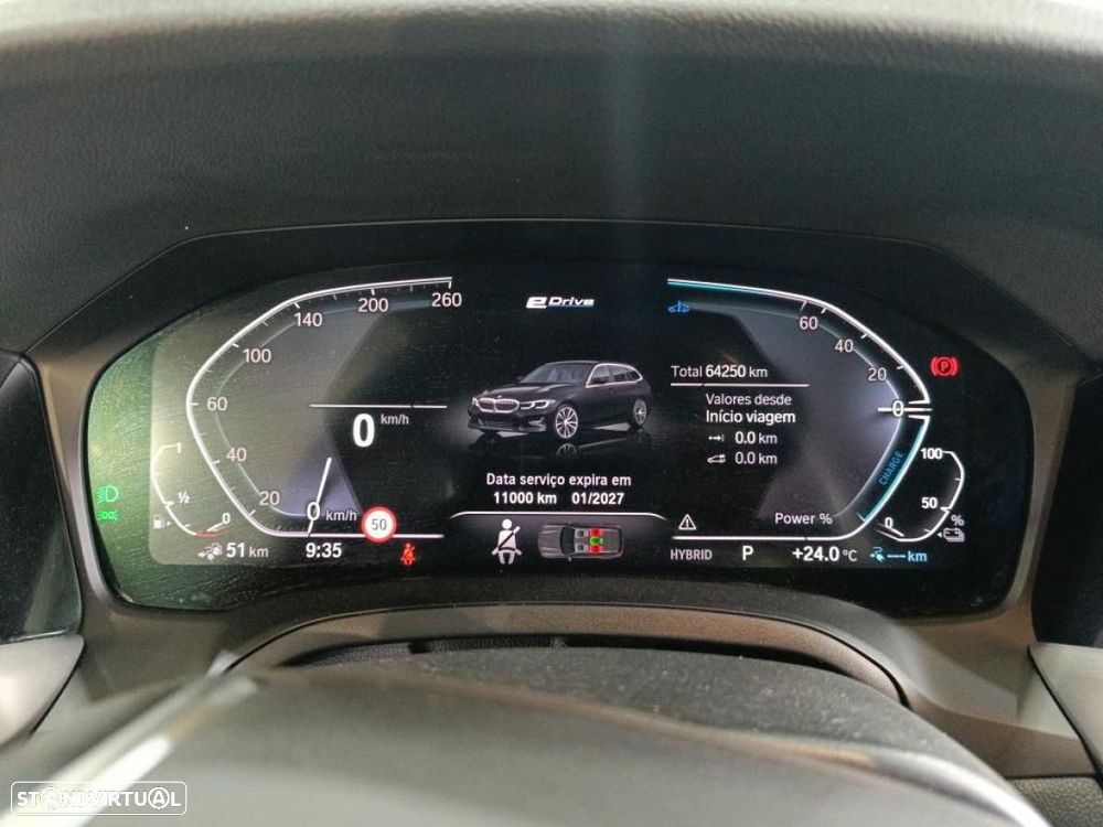 BMW 330 e Auto - 3