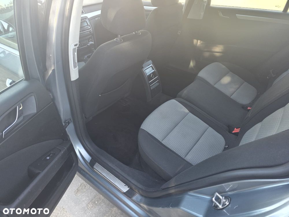 Subaru Legacy 2.0D RA 000 - 10