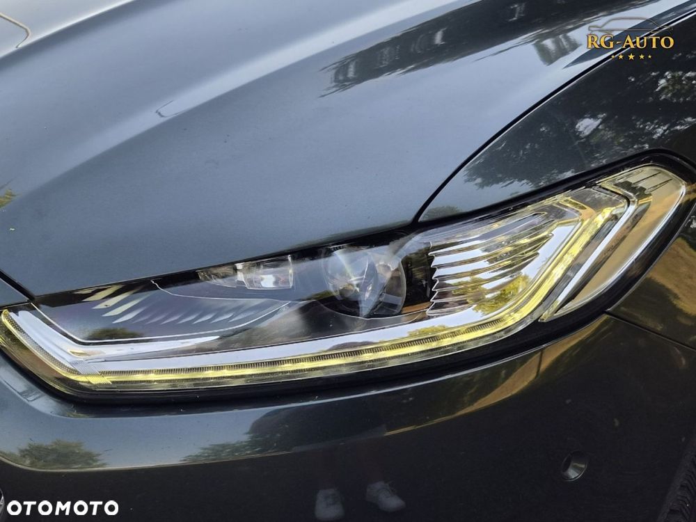 Ford Mondeo - 18