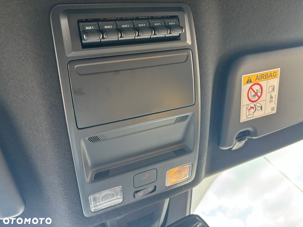 Ford Ranger Raptor - 24