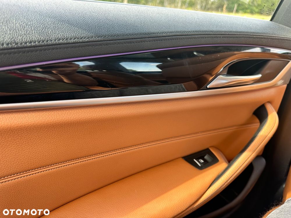 BMW Seria 5 520d Luxury Line - 26