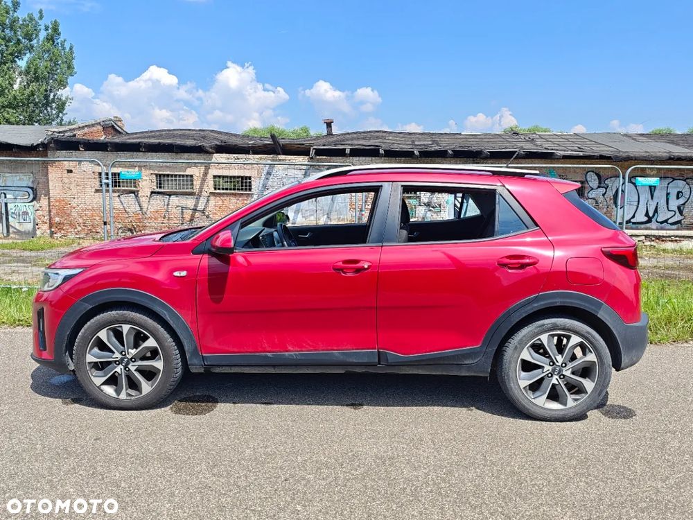 Kia Stonic - 8