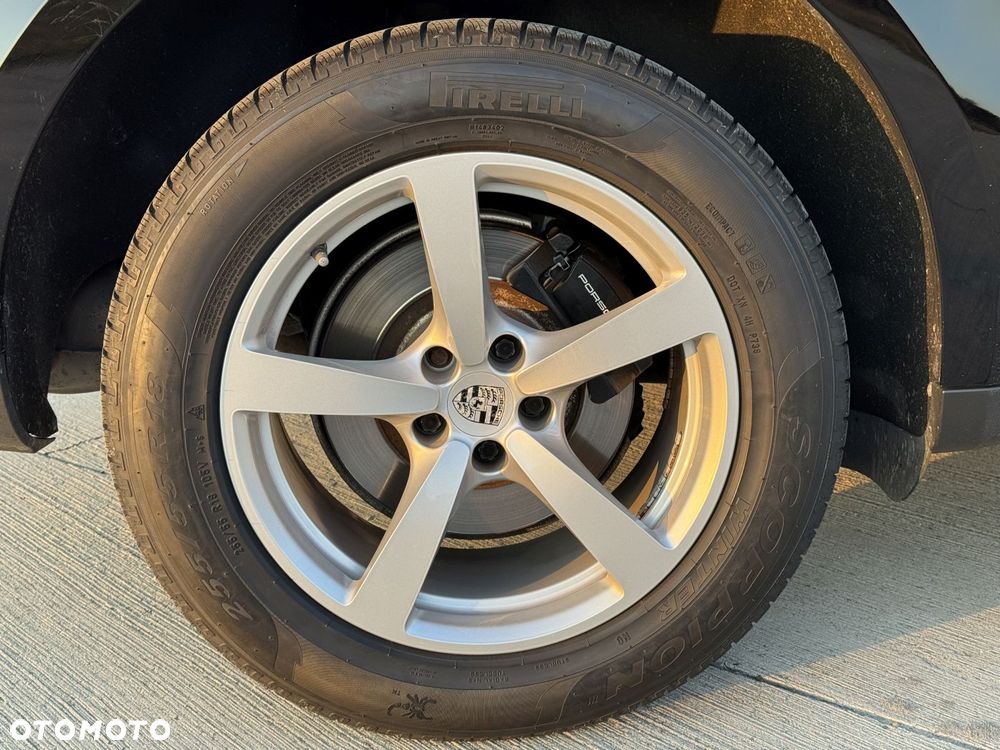 Porsche Macan Standard - 38