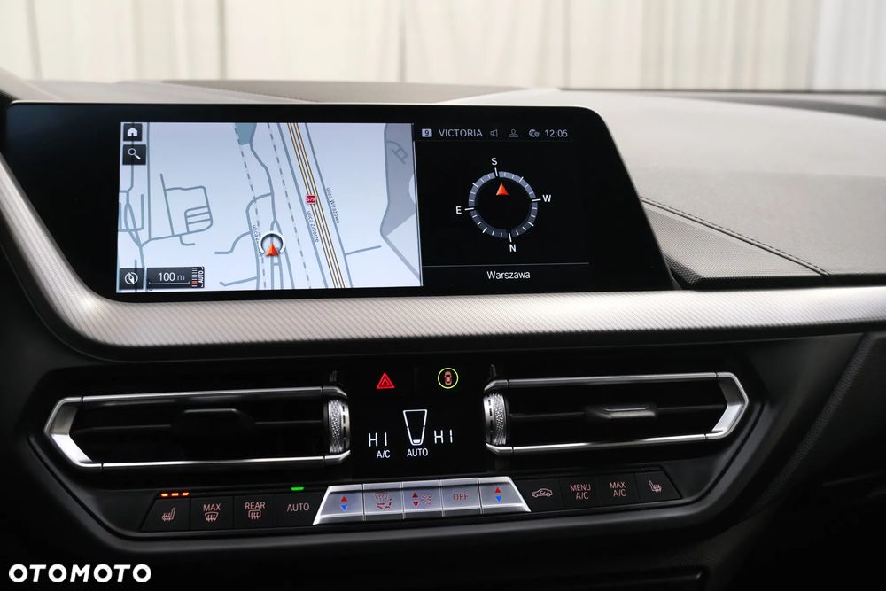 BMW Seria 1 118i Sport Line - 17