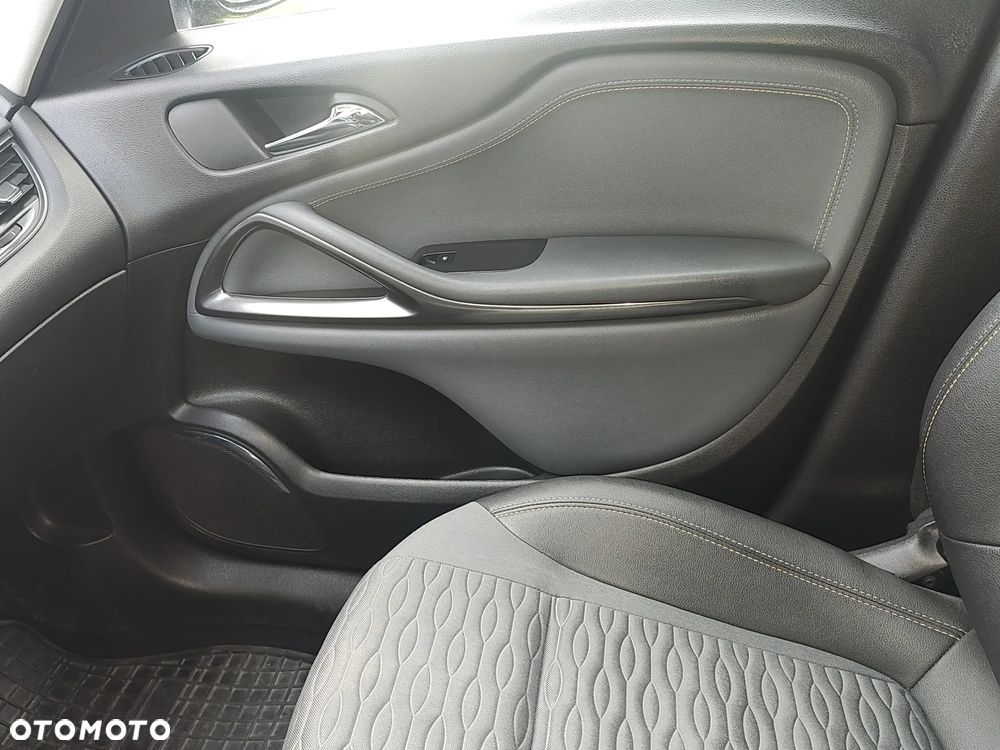 Opel Zafira - 16