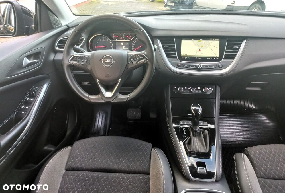 Opel Grandland X - 10