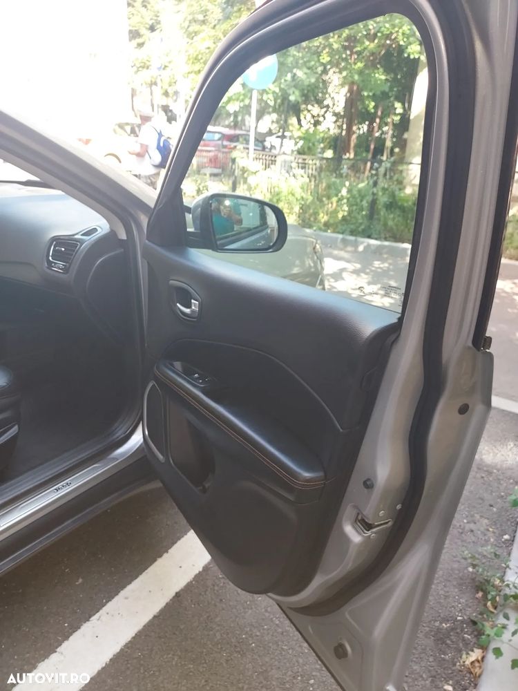 Jeep Compass 2.0 M-Jet 4x4 AT Limited - 15