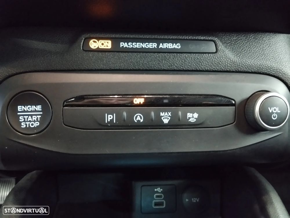 Ford Focus 1.0 EcoBoost ST-Line - 33