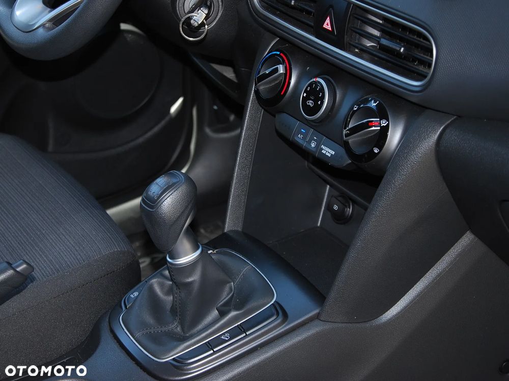 Hyundai Kona 1.0 T-GDI Classic Plus - 38