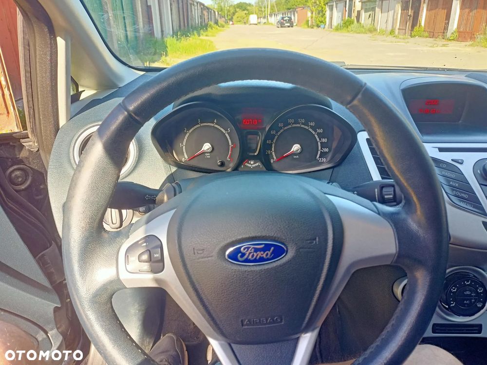 Ford Fiesta 1.25 Trend - 7