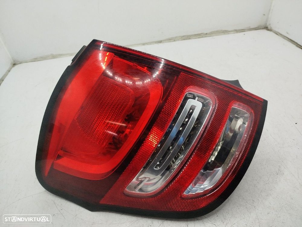 Farolim Stop Esq Citroën C3 Ii (Sc_)