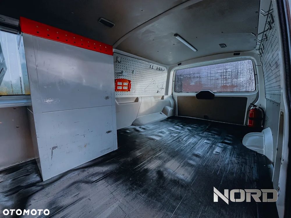 Volkswagen Transporter T6 4x4 Comfortline DSG - 21