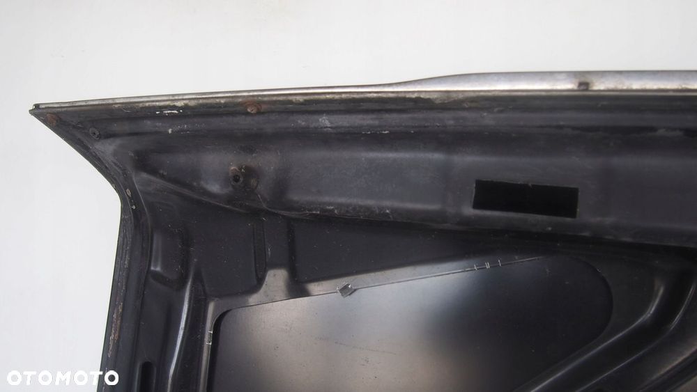 KLAPA BAGAŻNIKA TYŁ OE - MERCEDES S W126 - 10