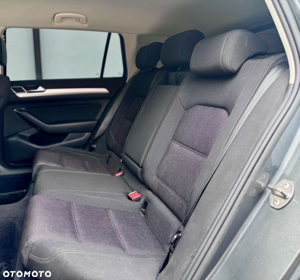 Volkswagen Passat Variant 1.4 TSI ACT (BMT) DSG Comfortline - 20