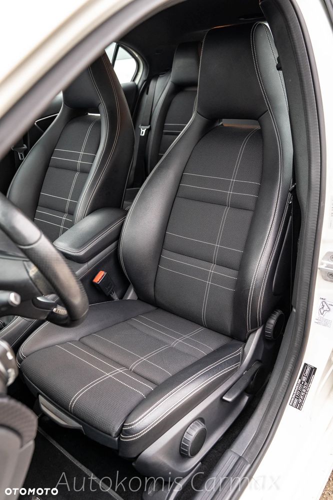 Mercedes-Benz Klasa A 180 CDI (BlueEFFICIENCY) - 16