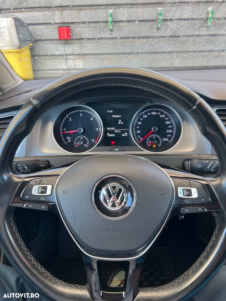 Volkswagen Golf 1.6 TDI BMT Comfortline - 6