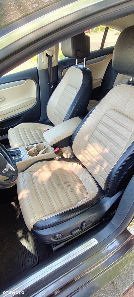 Volkswagen CC - 11