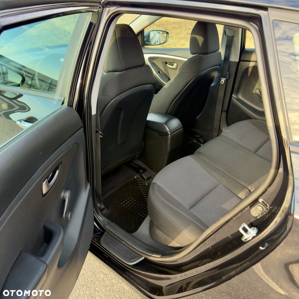 Hyundai i30 1.4 Fifa World Cup Edition - 19