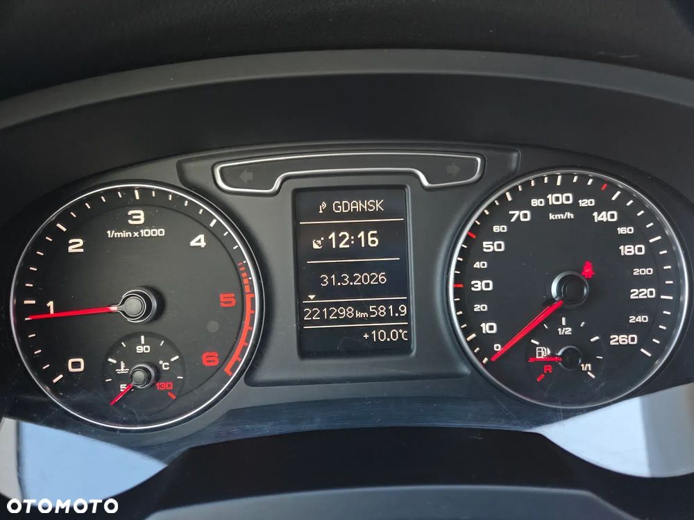 Audi Q3 2.0 TDI - 32
