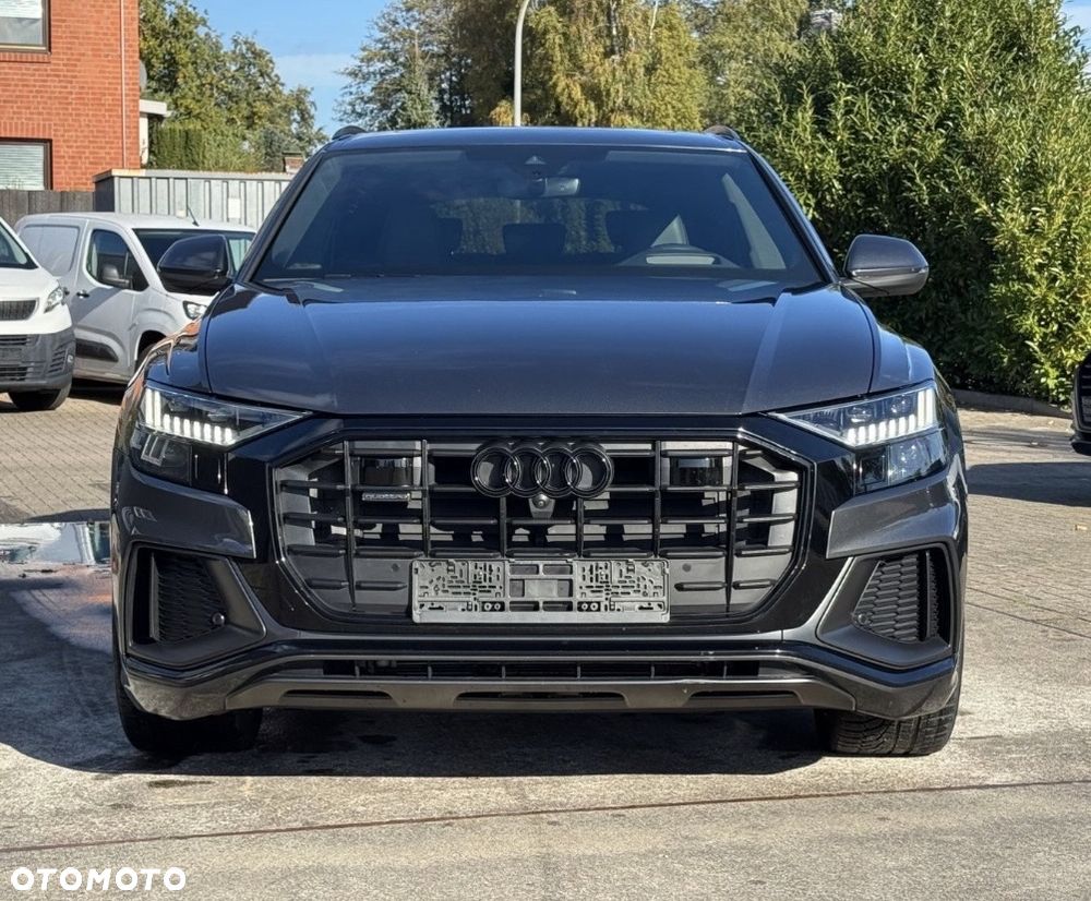 Audi Q8 2018 photo 2