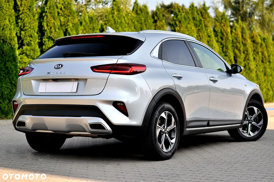 Kia XCeed 1.6 CRDi SCR L Business Line - 7