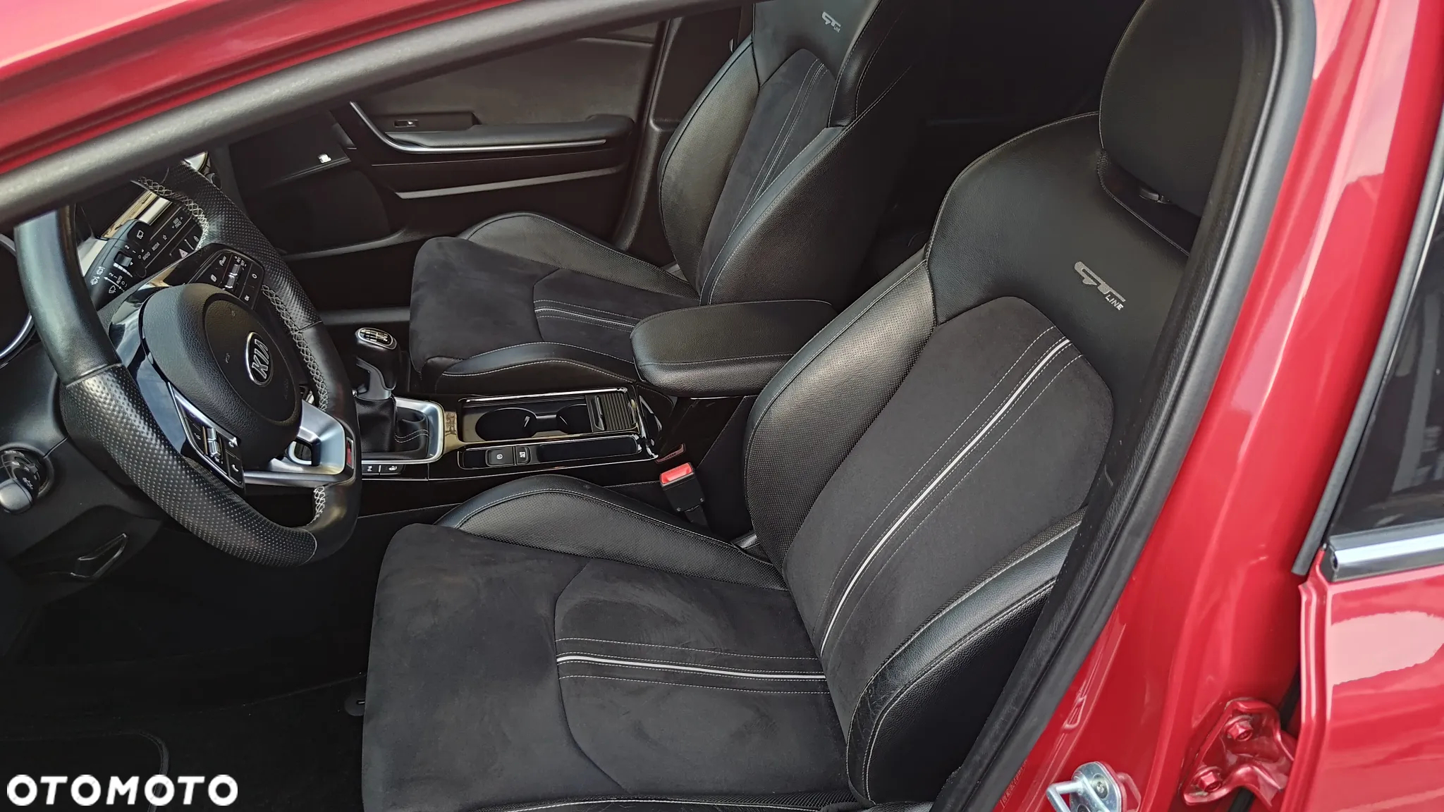 Kia ProCeed 1.4 T-GDI GT Line - 25