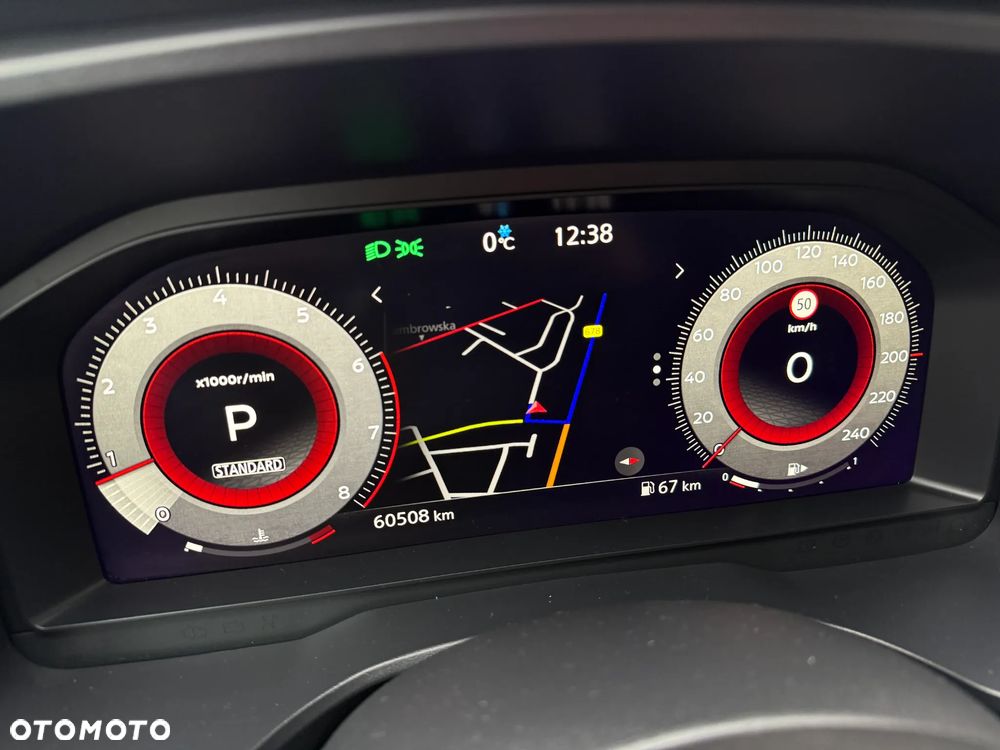 Nissan Qashqai 1.3 DIG-T N-Connecta DCT - 31