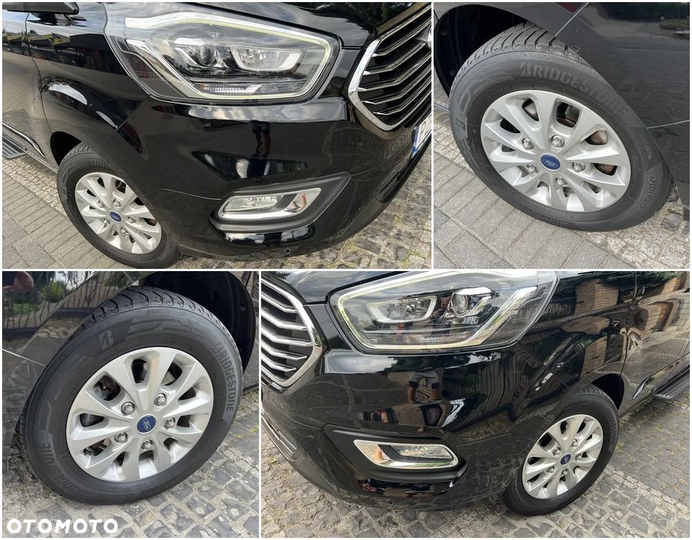 Ford Tourneo Custom - 13
