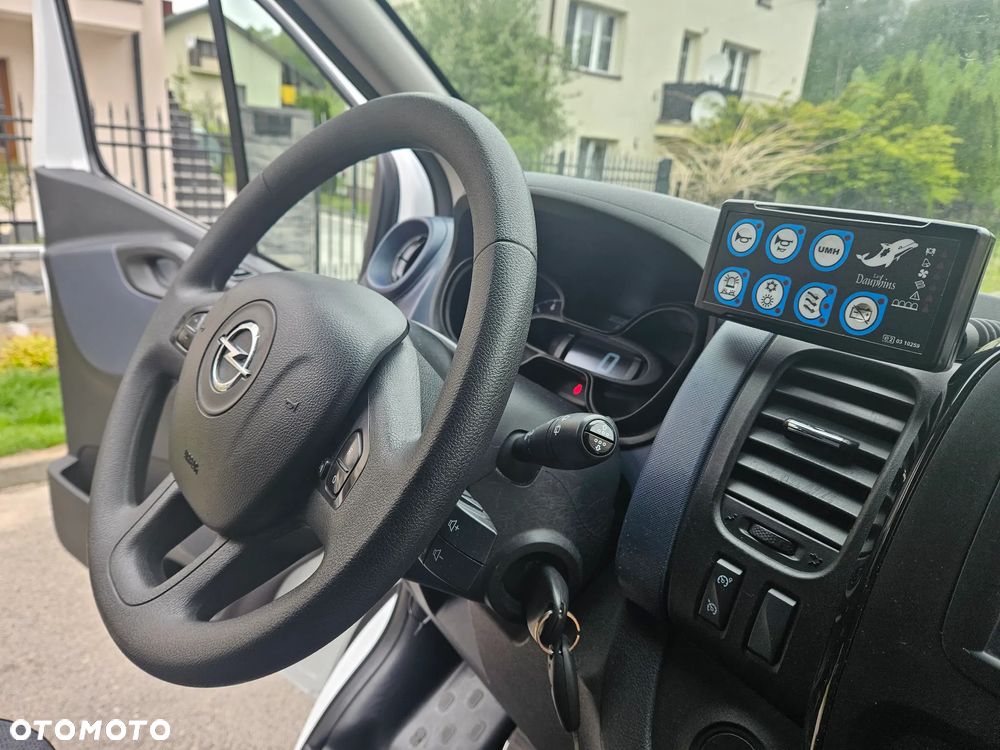 Opel VIVARO - 18
