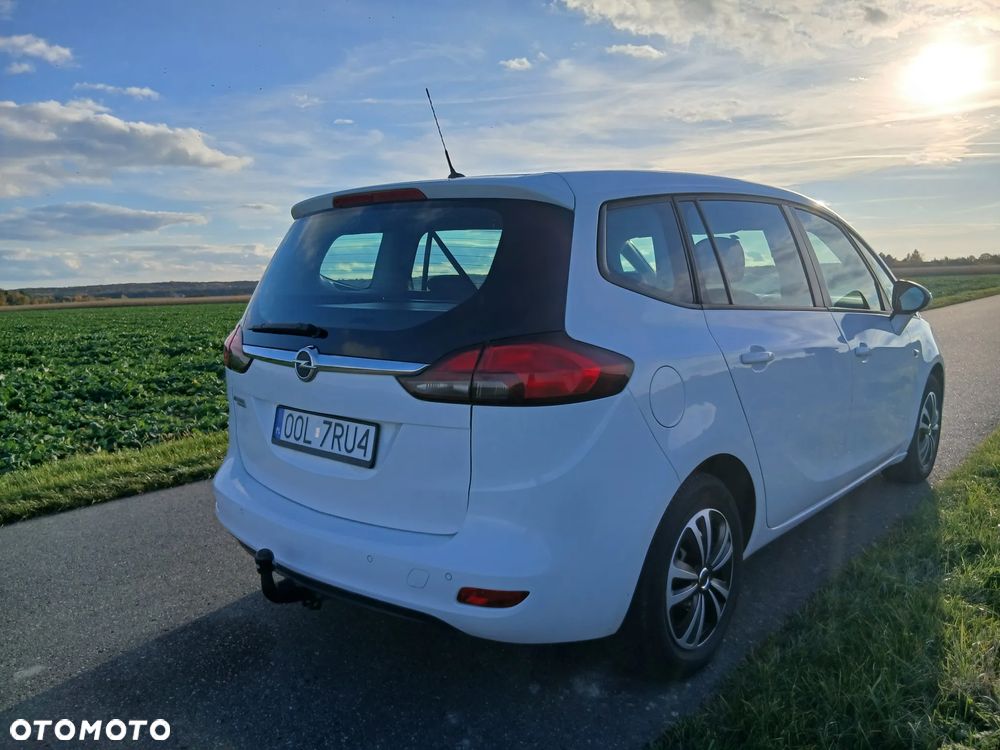 Opel Zafira Tourer 1.8 Selection - 4