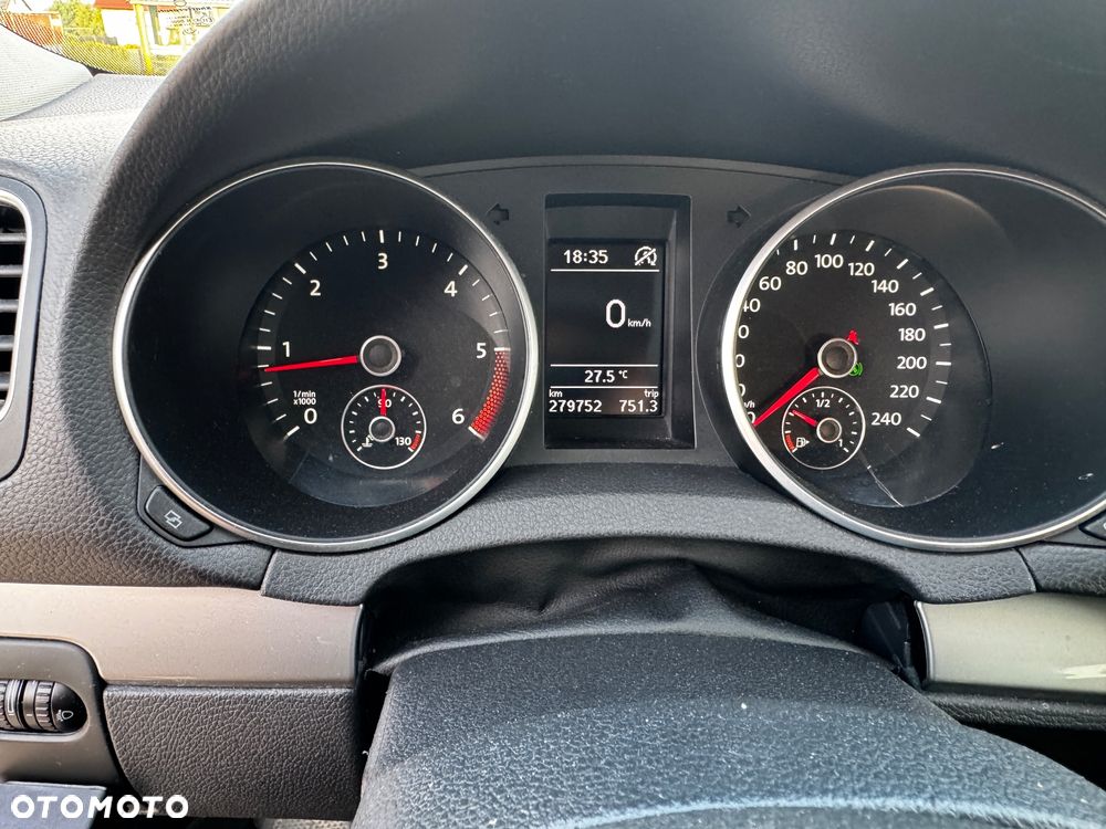 Volkswagen Golf 1.6 TDI DPF BlueMotion Technology DSG Comfortline - 9