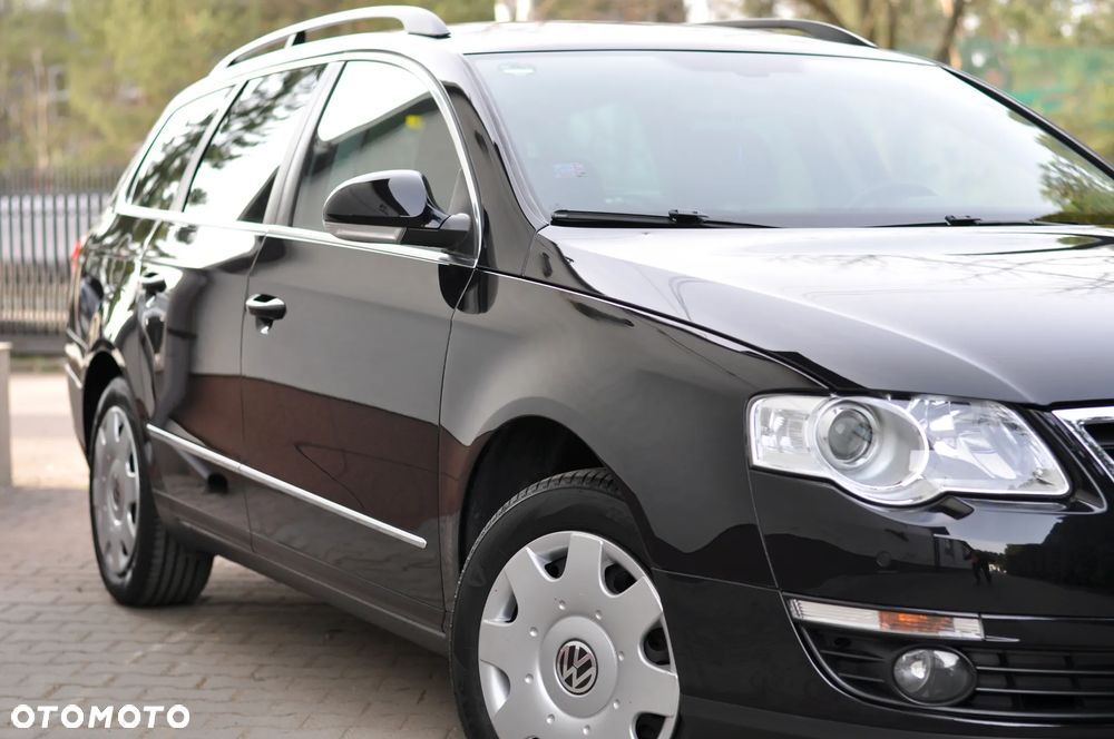 Volkswagen Passat 1.6 Comfortline - 11